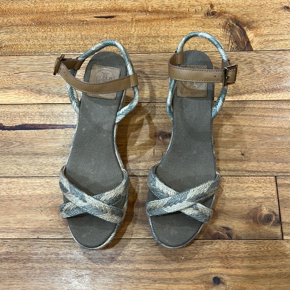 NIB Tory Burch Camelia Wedge Espadrilles Size 10.